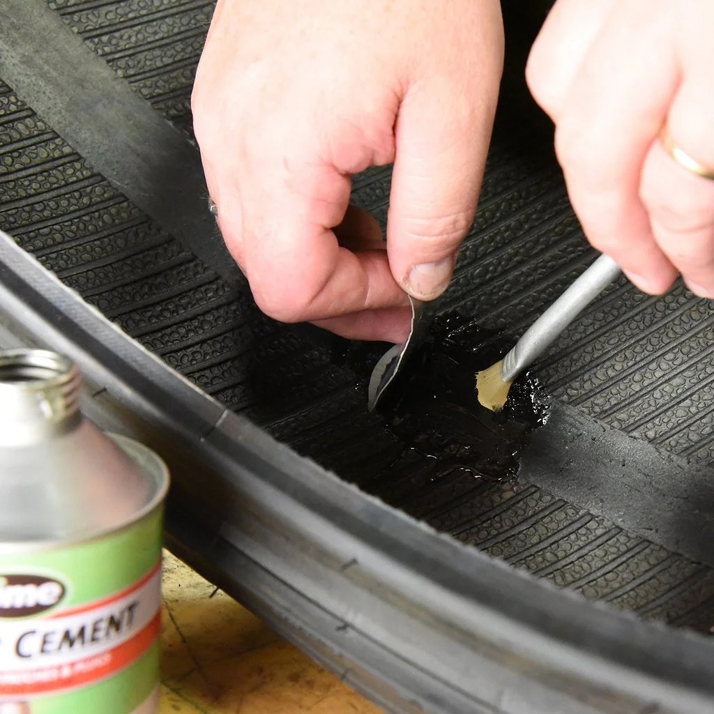 Slime Rubber Cement W/ No Mess Brush Applicator 8 ounces , 1050.