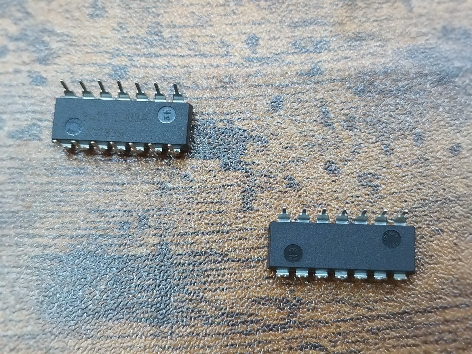 Lot of 2* PMI OP470 GP Very Low Noise Quad Monolithic Op Amp Dip-14 NOS