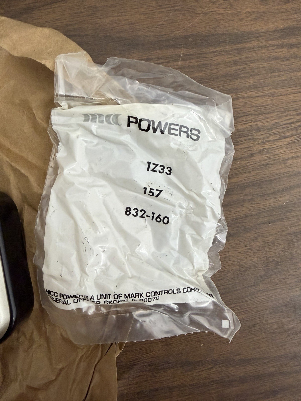 Powers Surface Mounted Analog Thermostat Gray