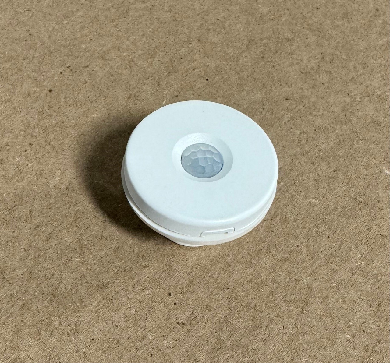 Douglas Lighting Controls BT-IFS-A Intelligent Fixture Sensor