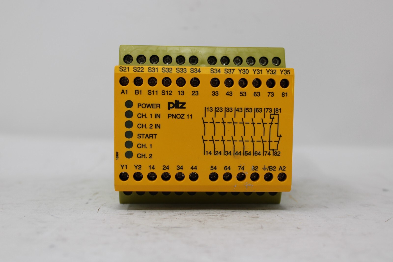 Pilz PNOZ 11 24VAC 24VDC 7n/o 1n/c Safety Relay