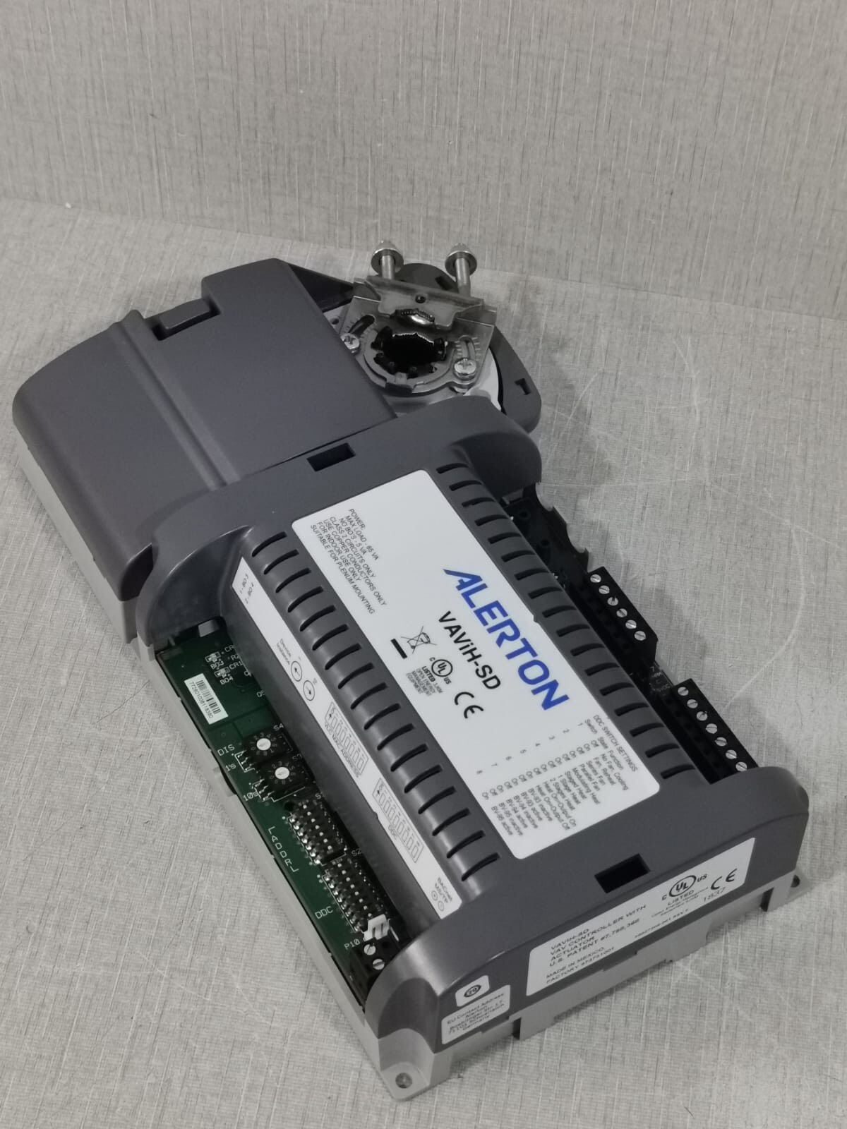 Alerton VAVih-SD VAV Controller With Actuator BACnet 50027209-001 Rev. F