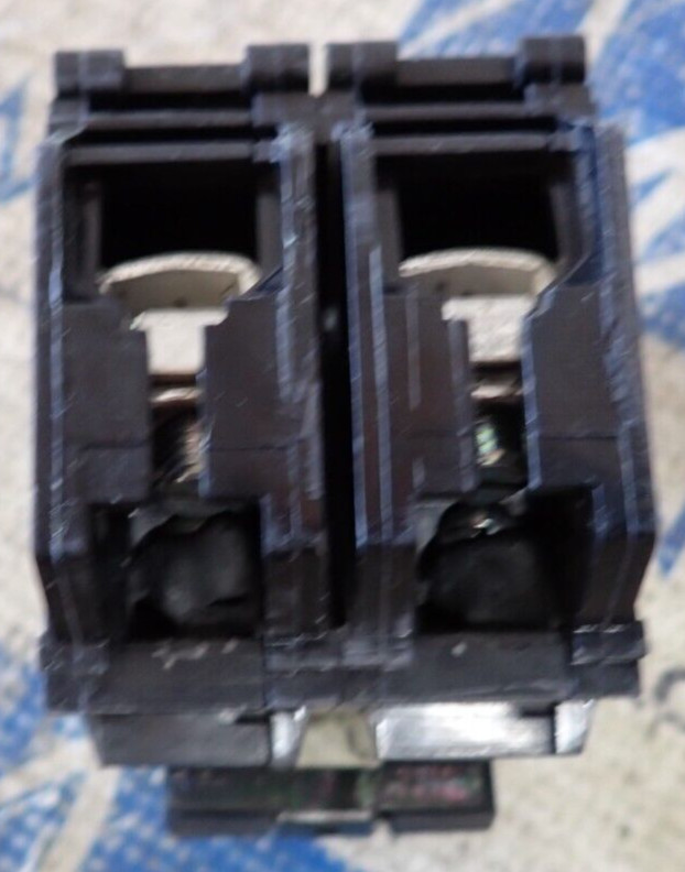 GE THQB2130 30 Amp 120/240 VAC 2 Pole Type THQB Bolt-On Circuit Breaker – TESTED