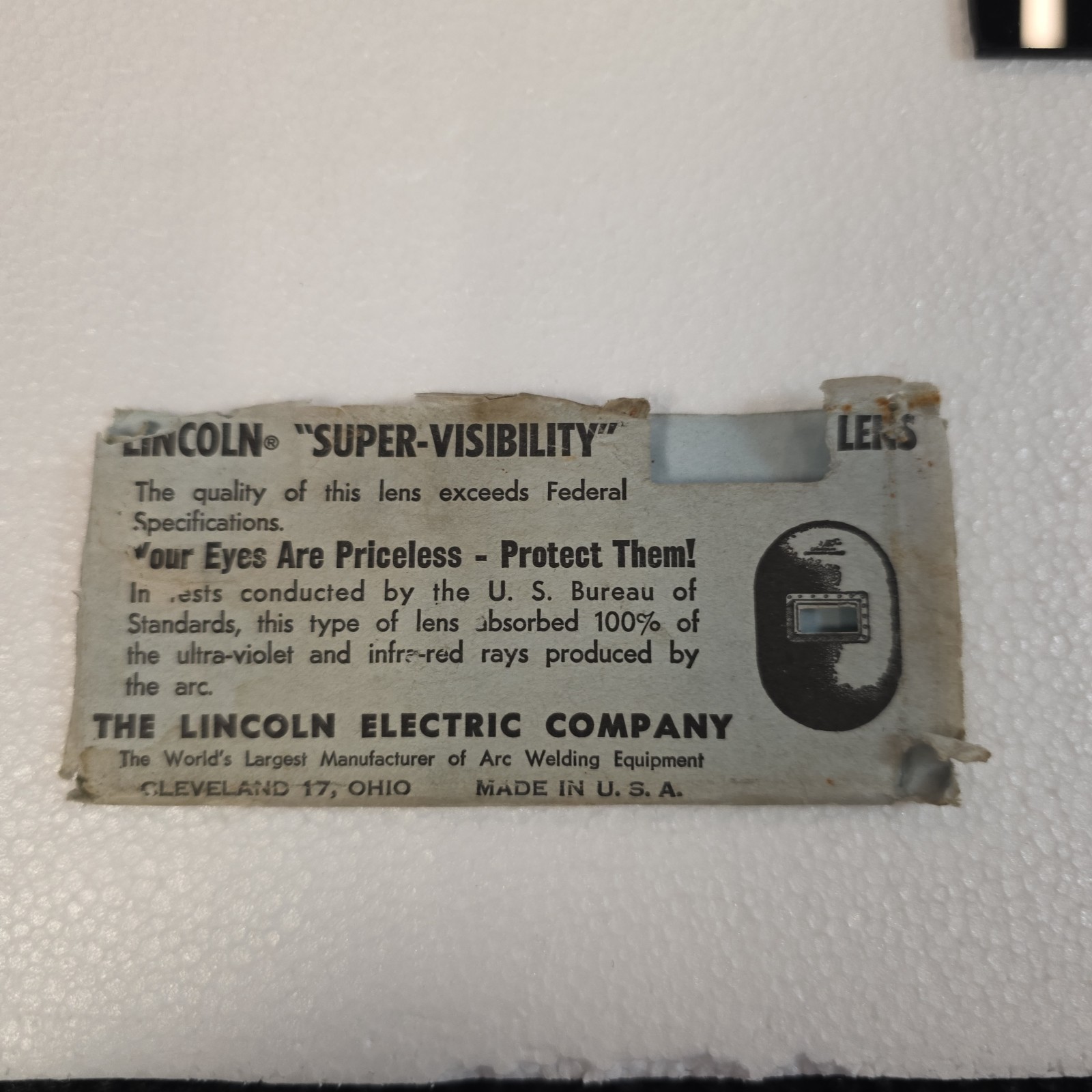 VTG Lincoln Super-Visibility Lens Shade 10 Welding 2″x4 1/4″ Lincoln Electric Co