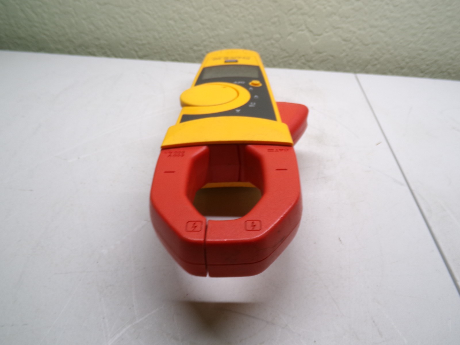 FLUKE 335 TRUE RMS CLAMP METER