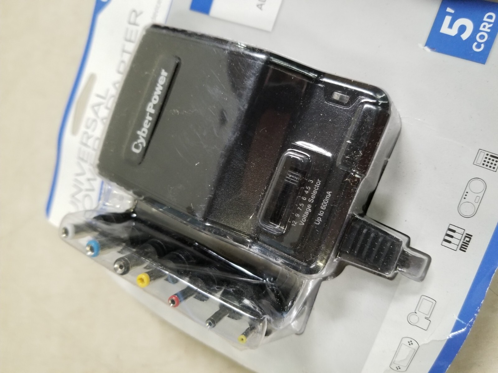 CyberPower CPUAC600 120V AC 150W 600mA Black Universal Power Adapter 5 ft. Cord