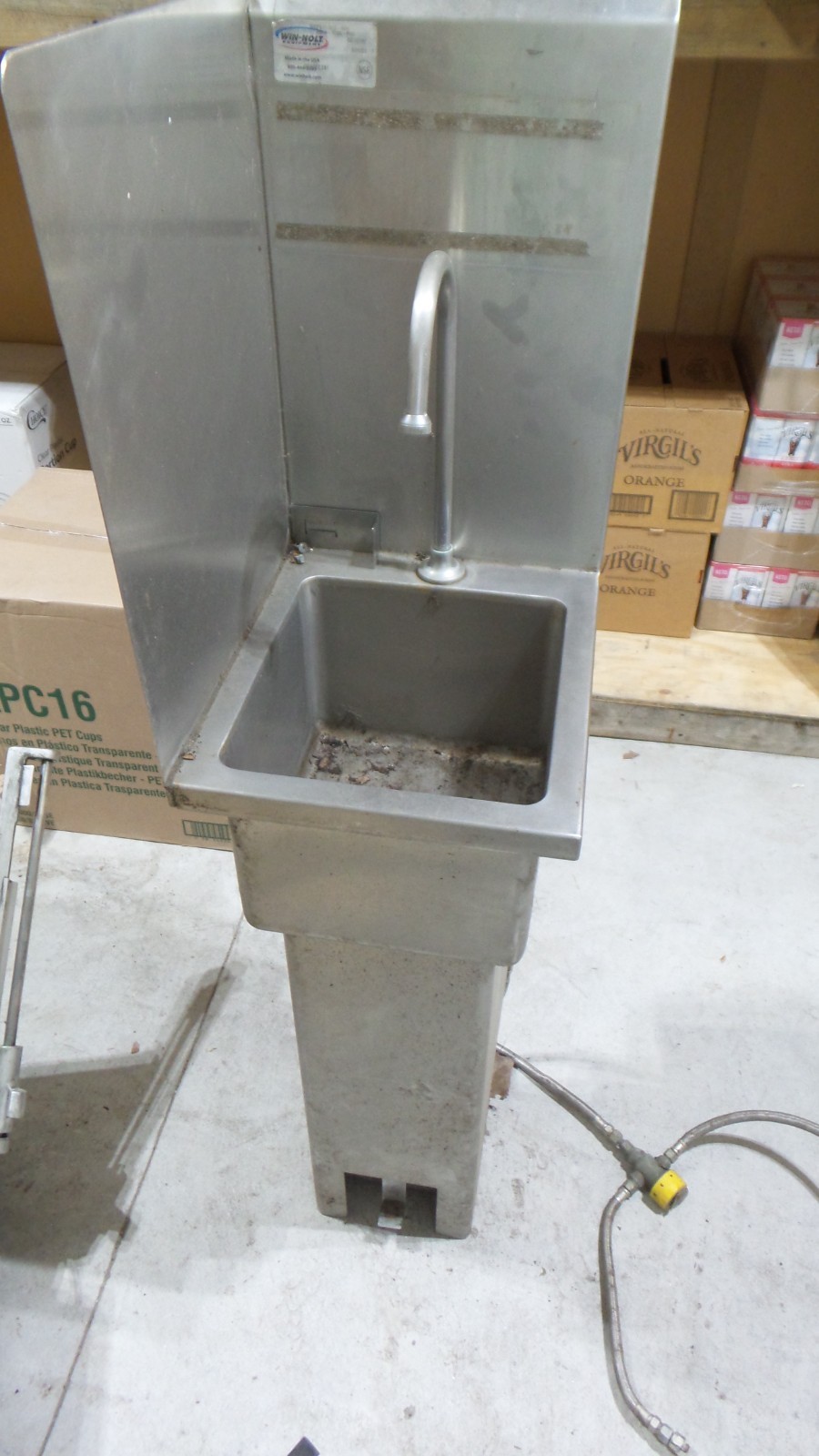 Win-Holt Foot Pedal Sink