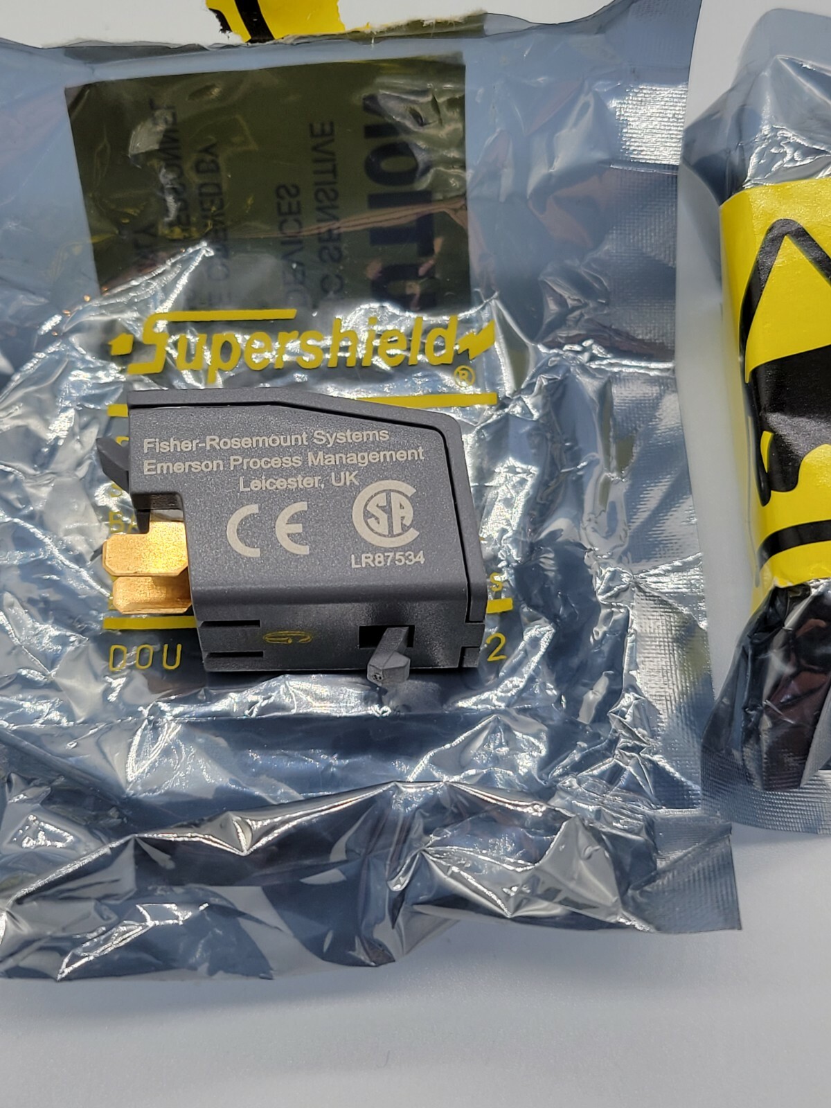 KJ4005x1 – BG1 – Power Plug Buss – 12p5010x022