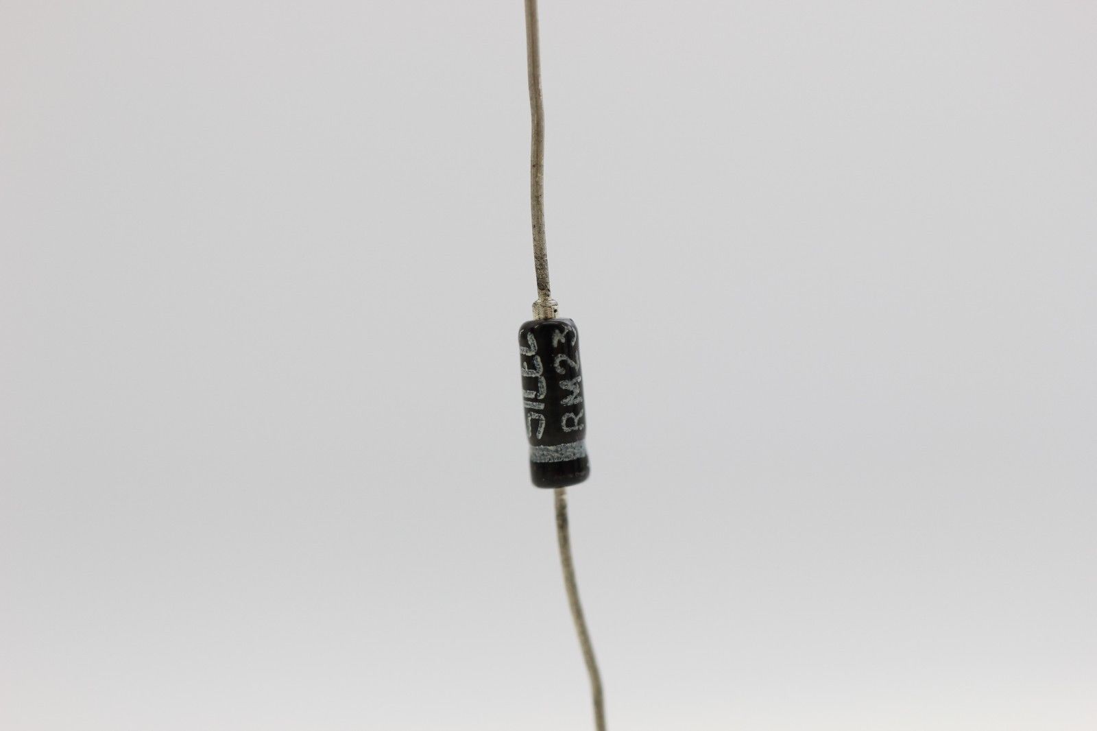 RM23 DIODE NOS( New Old Stock ) 1PC. C404U1F100614
