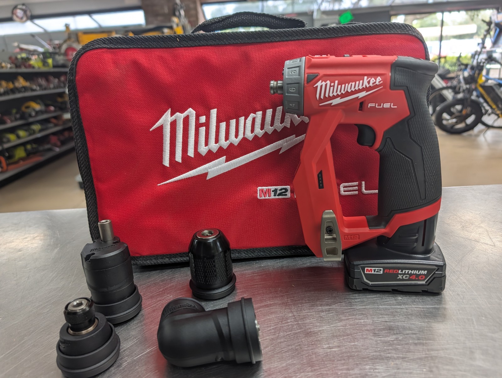 Milwaukee 2505-20 M12 FUEL Installation Drill/Driver w/ battery in case