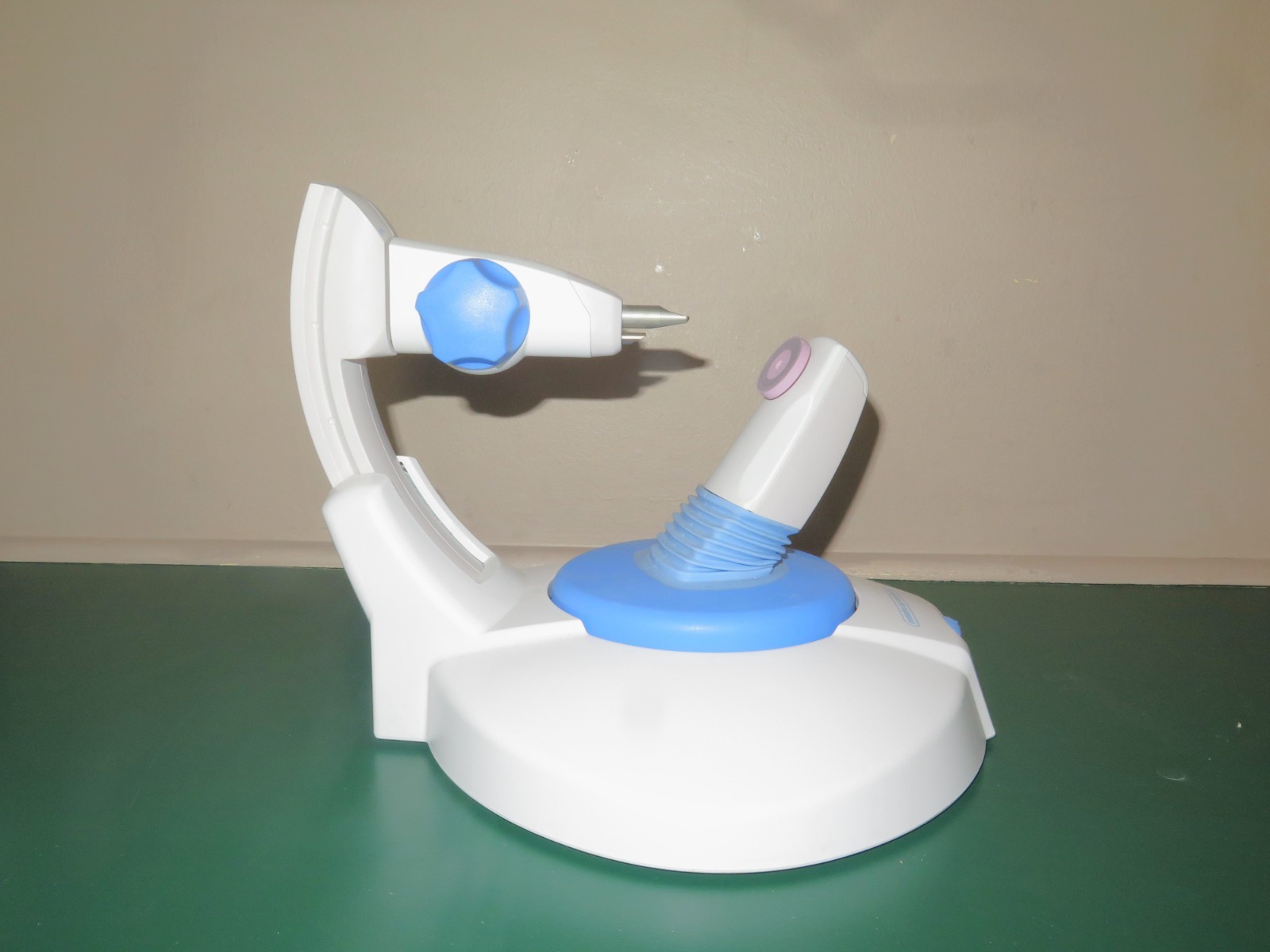 Kerr Hawe Periostar 3000 Hygenist Dental Instrument Sharpener