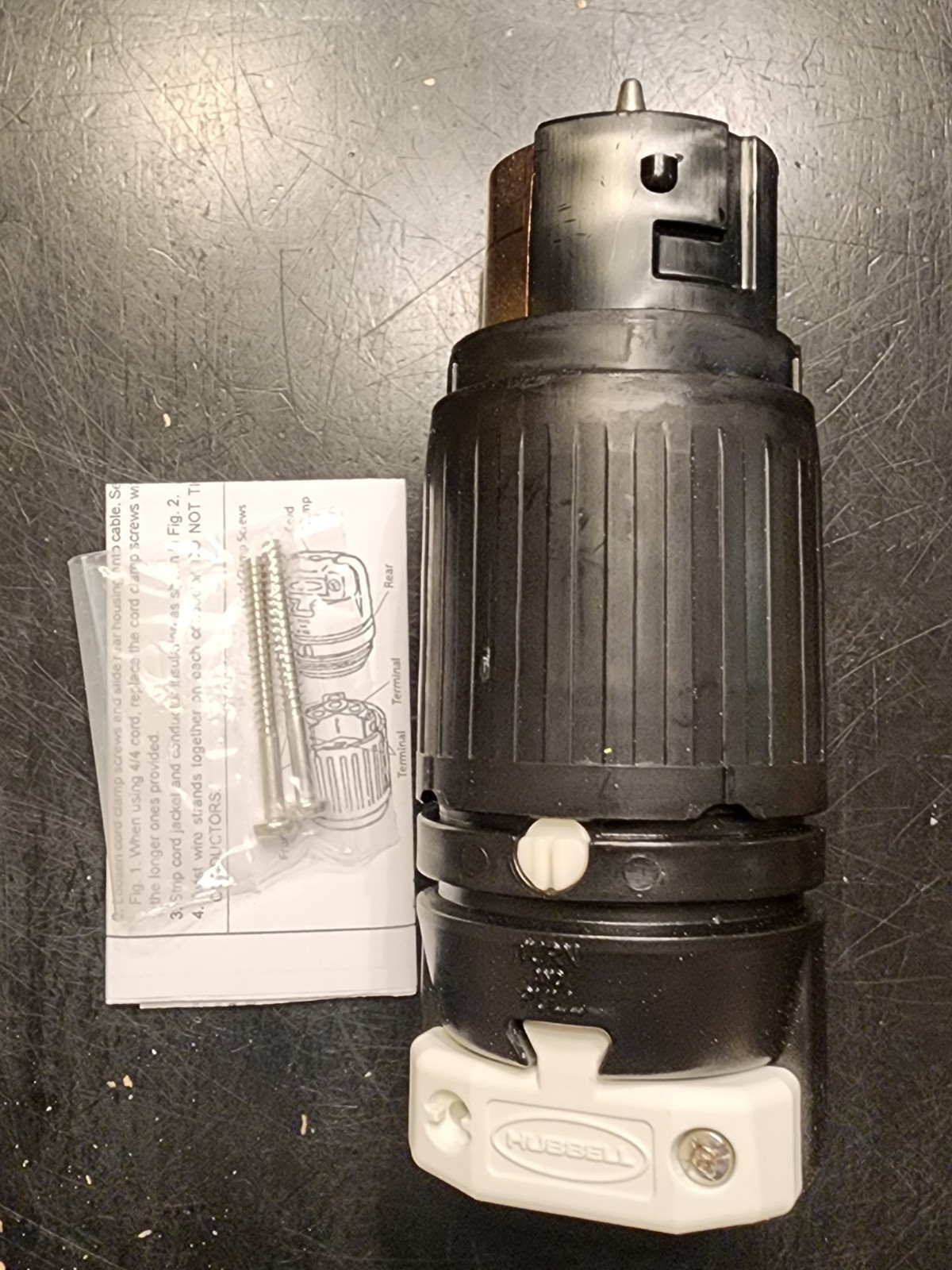HUBBELL CS6364C 50A Twist-Lock Connector 3P 4W Grounding 125/250V Free Shipping