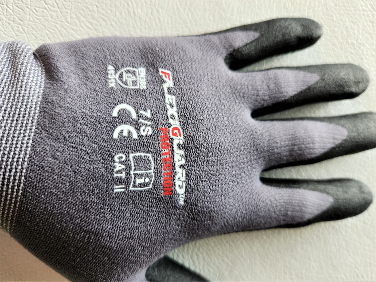 12-Pair Flexi-Guard D’LUXE Glove Ultra-Lightweight breathable Dotted palms