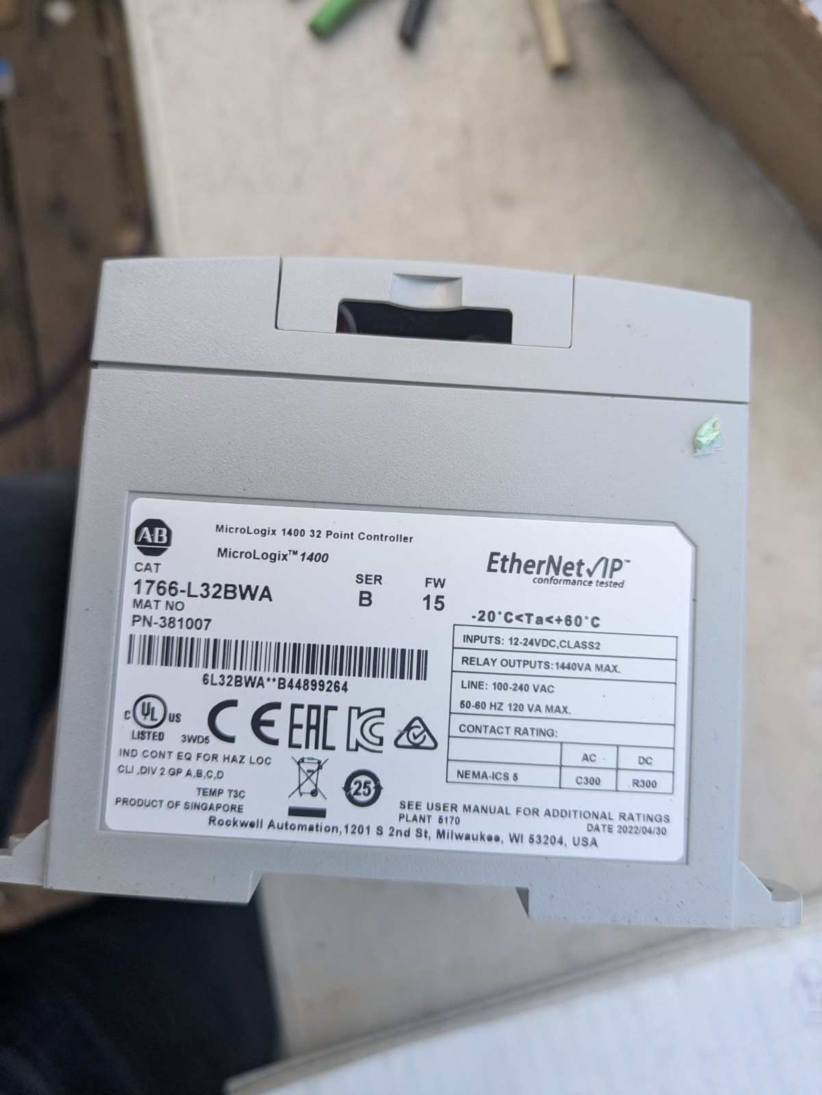 New Allen Bradley 1766-L32BWA MicroLogix1400 32 Point Controller
