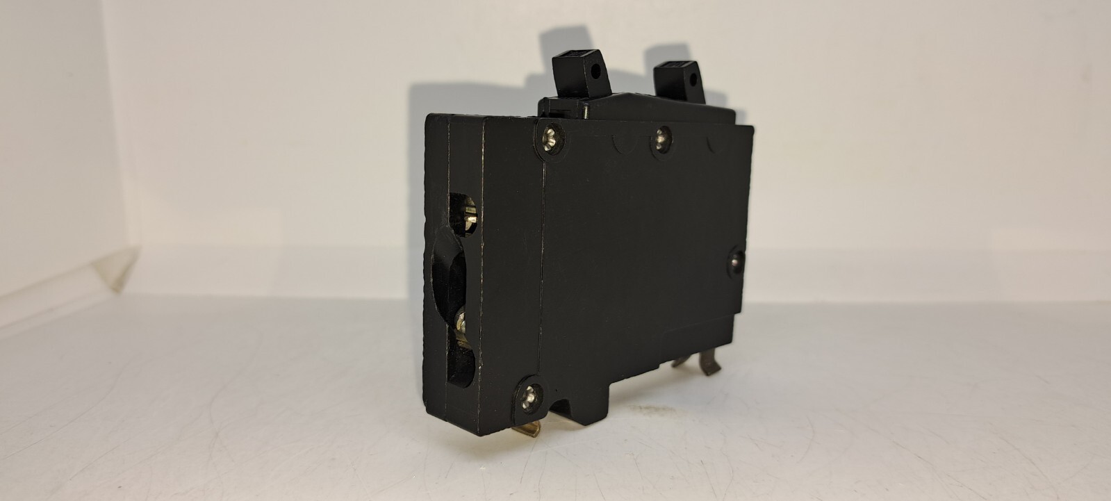 Square D QO2020 20 Amp 1 Pole Piggyback Circuit Breaker CLIP QOT2020