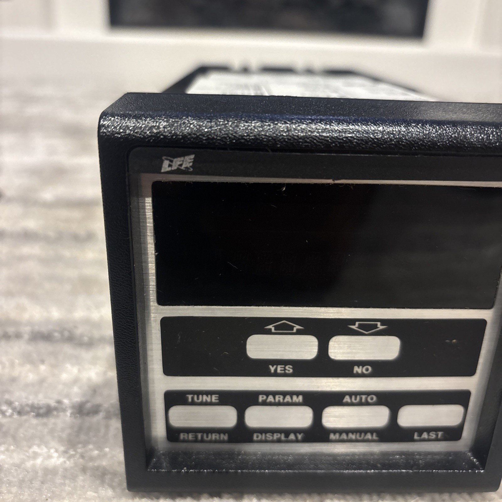 LFE 2002 Mini PuP Temp Controller 120VAC DC 4-20mA Output