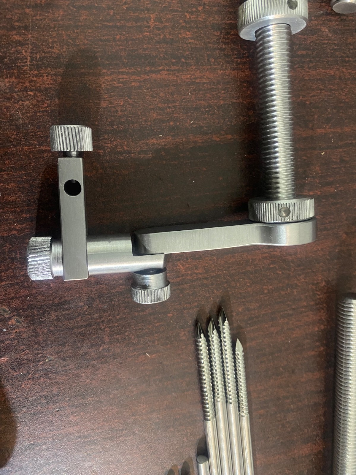 Femoral Distractor Surgical instruments stainless steel one complete set