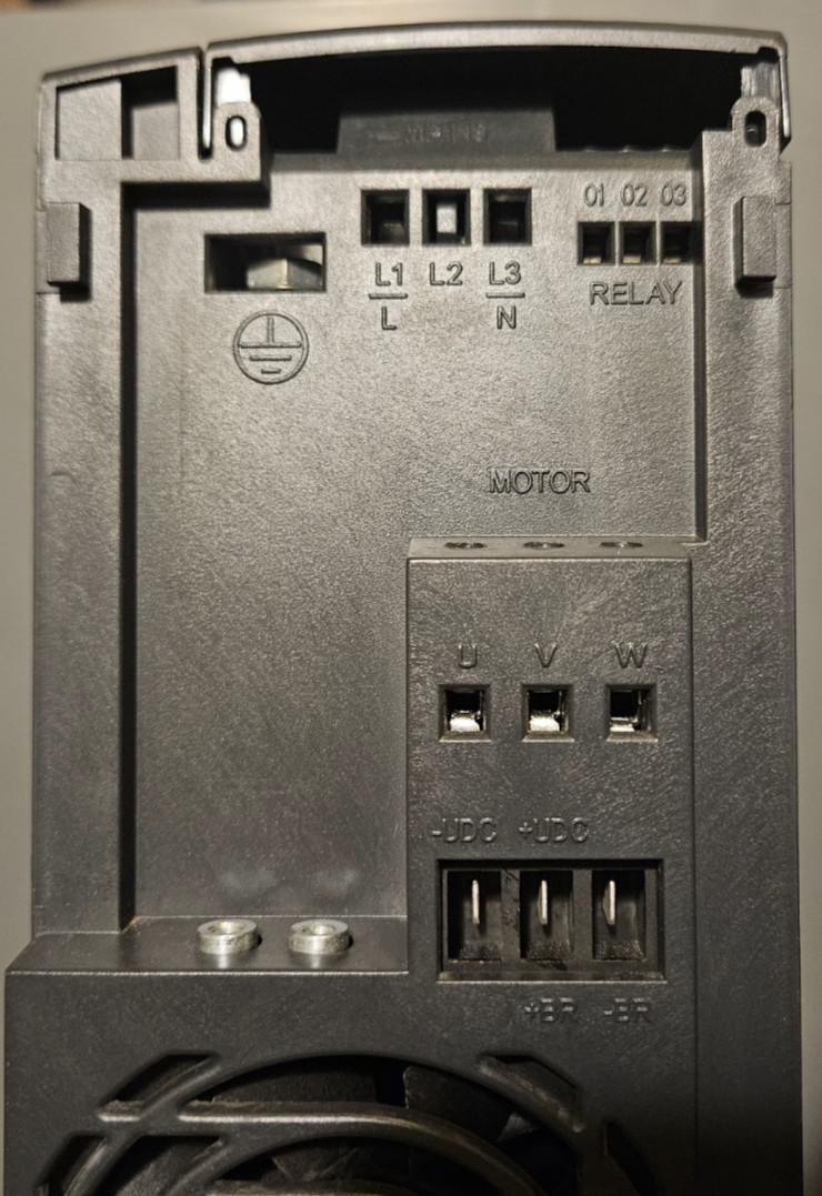 Danfoss VLT FC51 Inverter/Micro Drive Single Phase Input W/out Control Panel