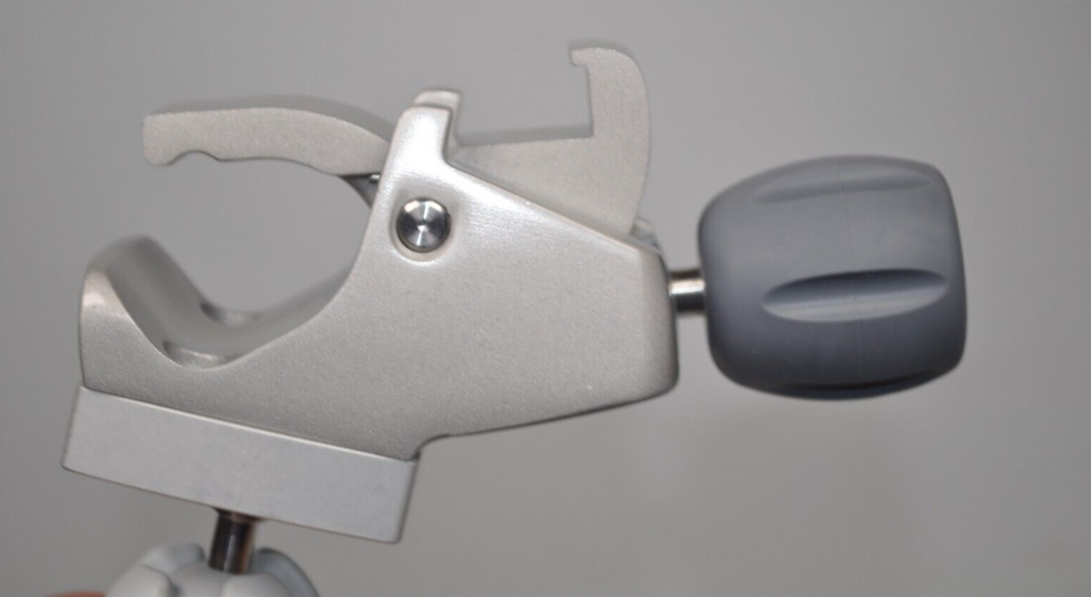 NEW GCX PRC-0001-01 Post Rail Clamp For 10 x 25mm with Ball Joint Swivel Adapter