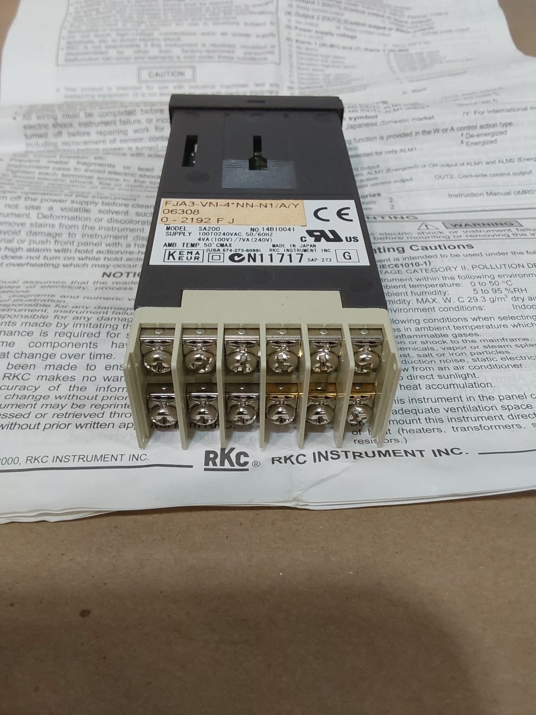 RKC DIGITAL TEMPERATURE CONTROLLER SA200 7287