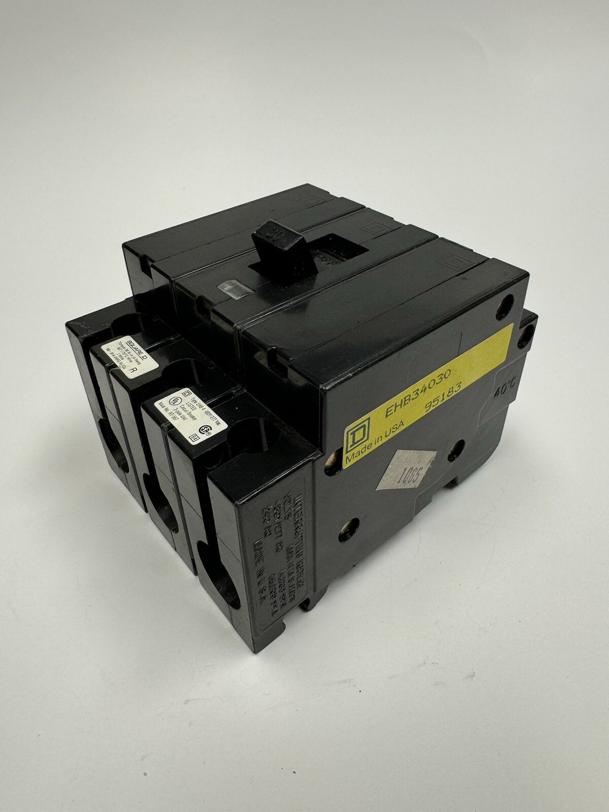 EHB34030 Square D 30 Amp 480V 3 Pole Bolt On Circuit Breaker New Surplus
