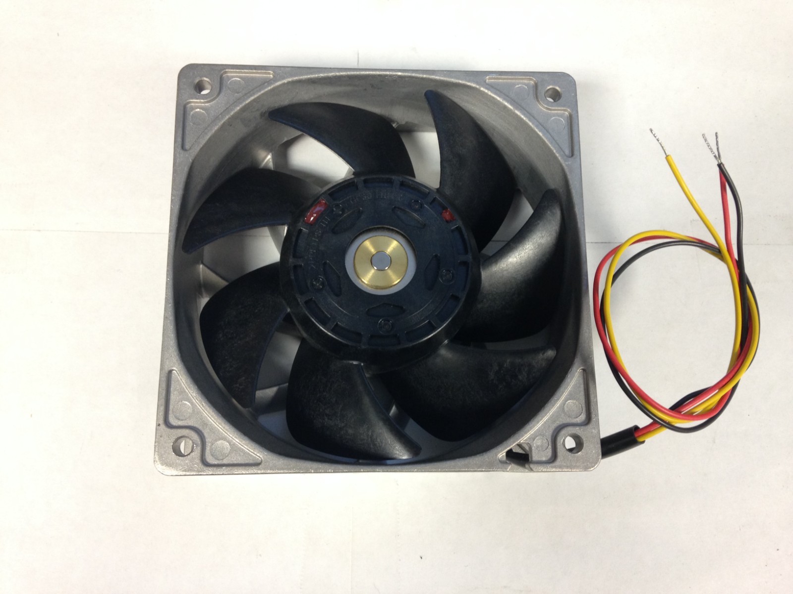 SANYO DENKI SAN ACE 120L 9LG1224S1D001 DC 24V 1.1A FAN 23 BRAND NEW
