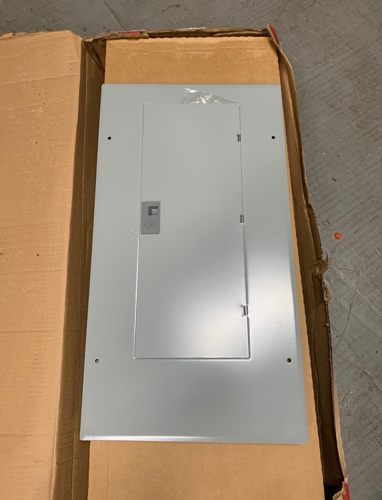 Homeline Square D HOM4080M200PCVP 200 Amp 40-Space 80-Circuit Panel *BOX DAMAGE*