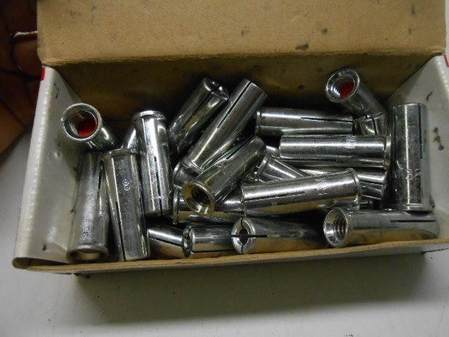 RED HEAD DROP-IN ANCHOR RM-38 (LOT OF 29PCS)