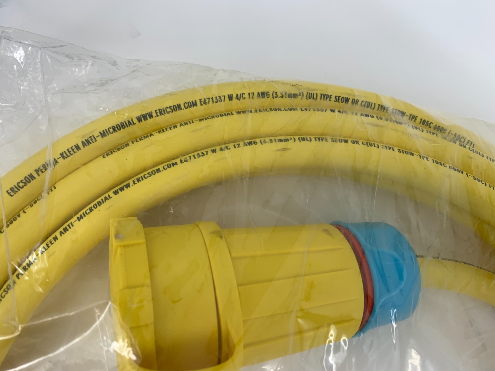 Ericson 24010255 Cord Drop Perma-Kleen Antimicrobial 20′ 12/4 Yellow Cable 125V