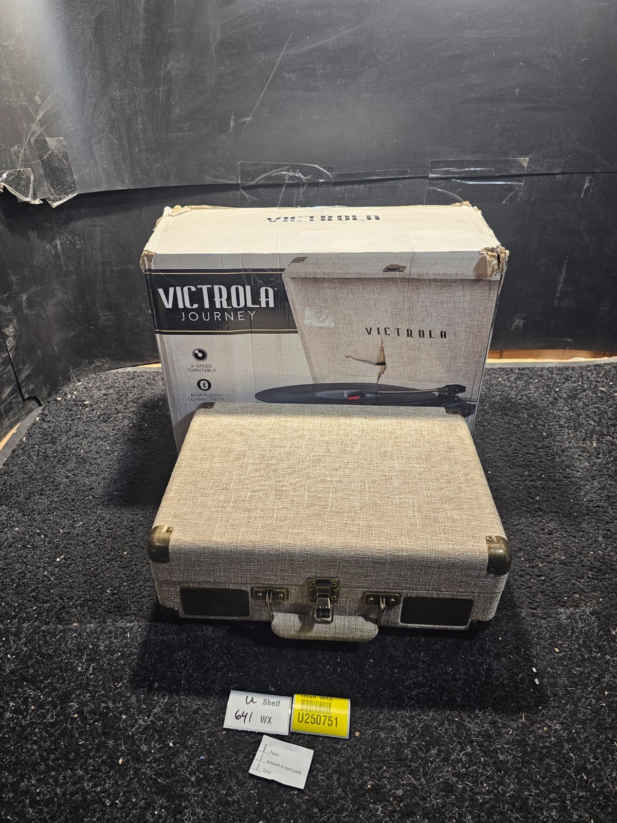 Victrola VSC-550BT Vintage 3Speed Bluetooth Portable Suitcase Record Light Beige