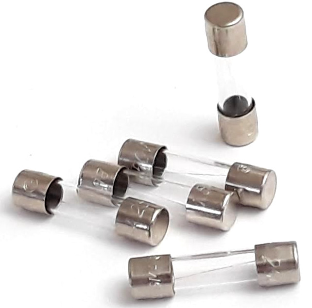 LOT OF 5 GMA-1.5A BUSS BUSSMANN FUSES 1.5A 1.5 A 250V 5mm x 20mm FAST BLOW