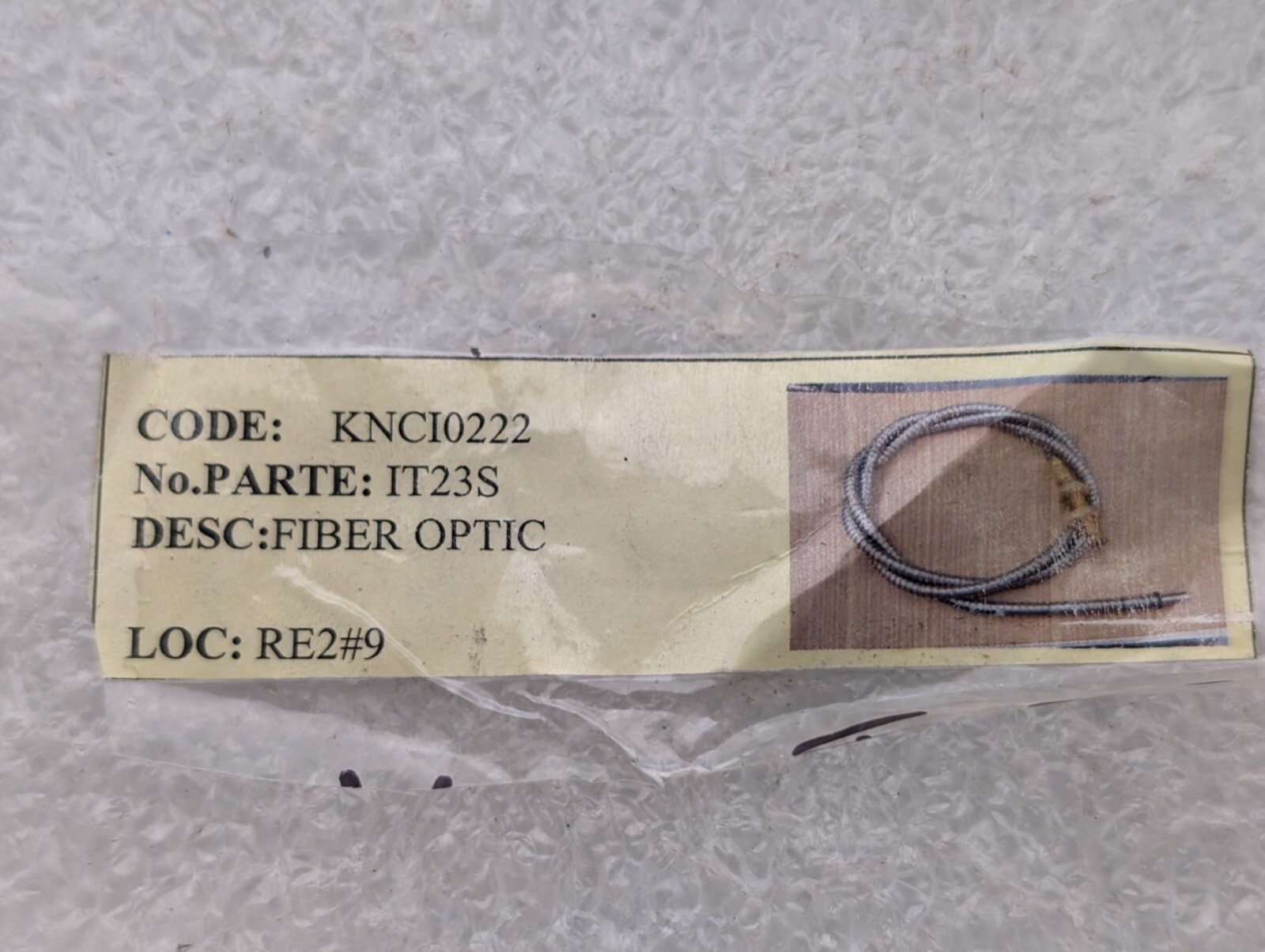 Banner Engineering IT23S Photoelectric Fiber Optic Sensor Cable as shown