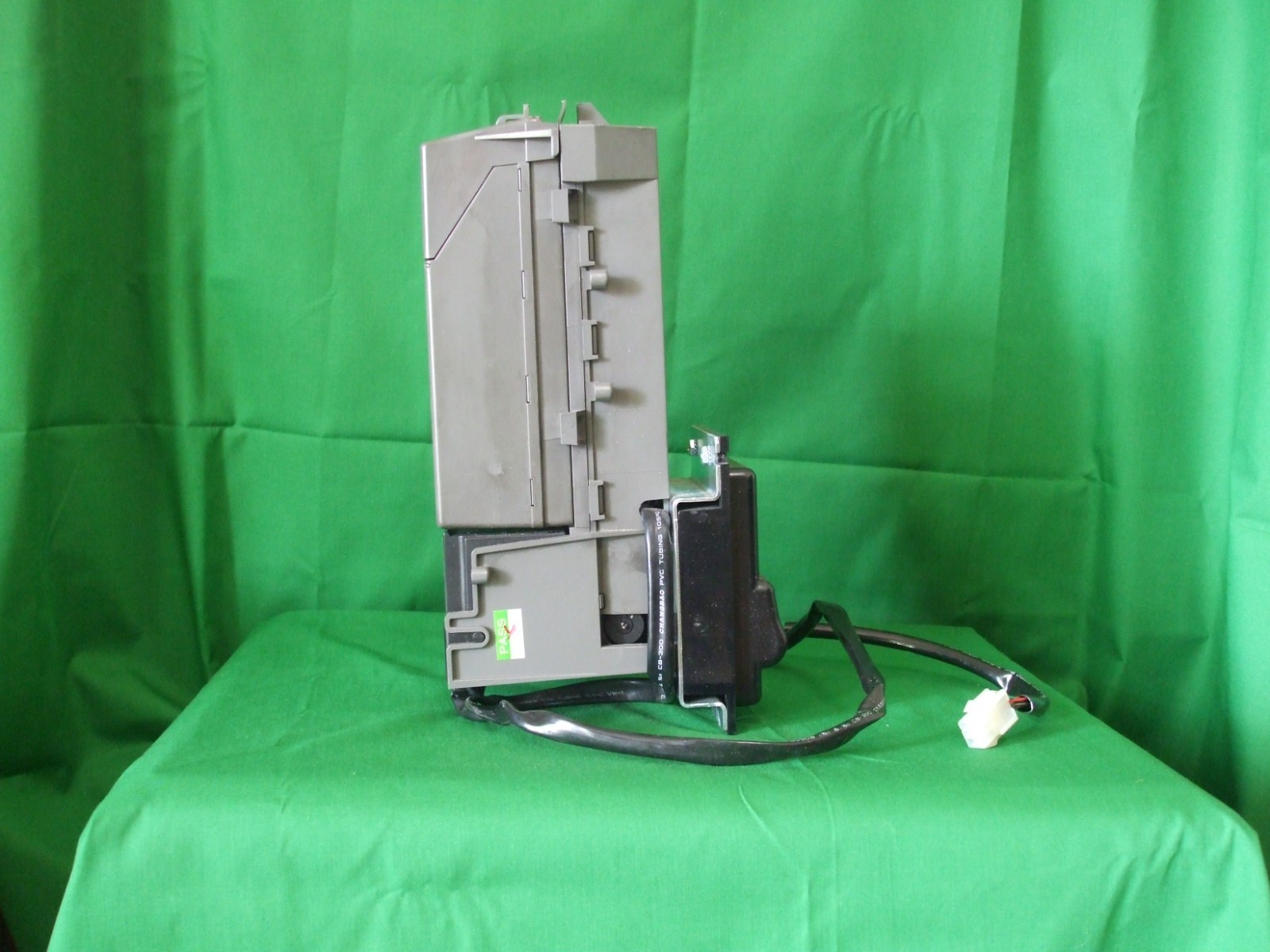 Coinco/Billpro bill acceptor BP4SX3 34V