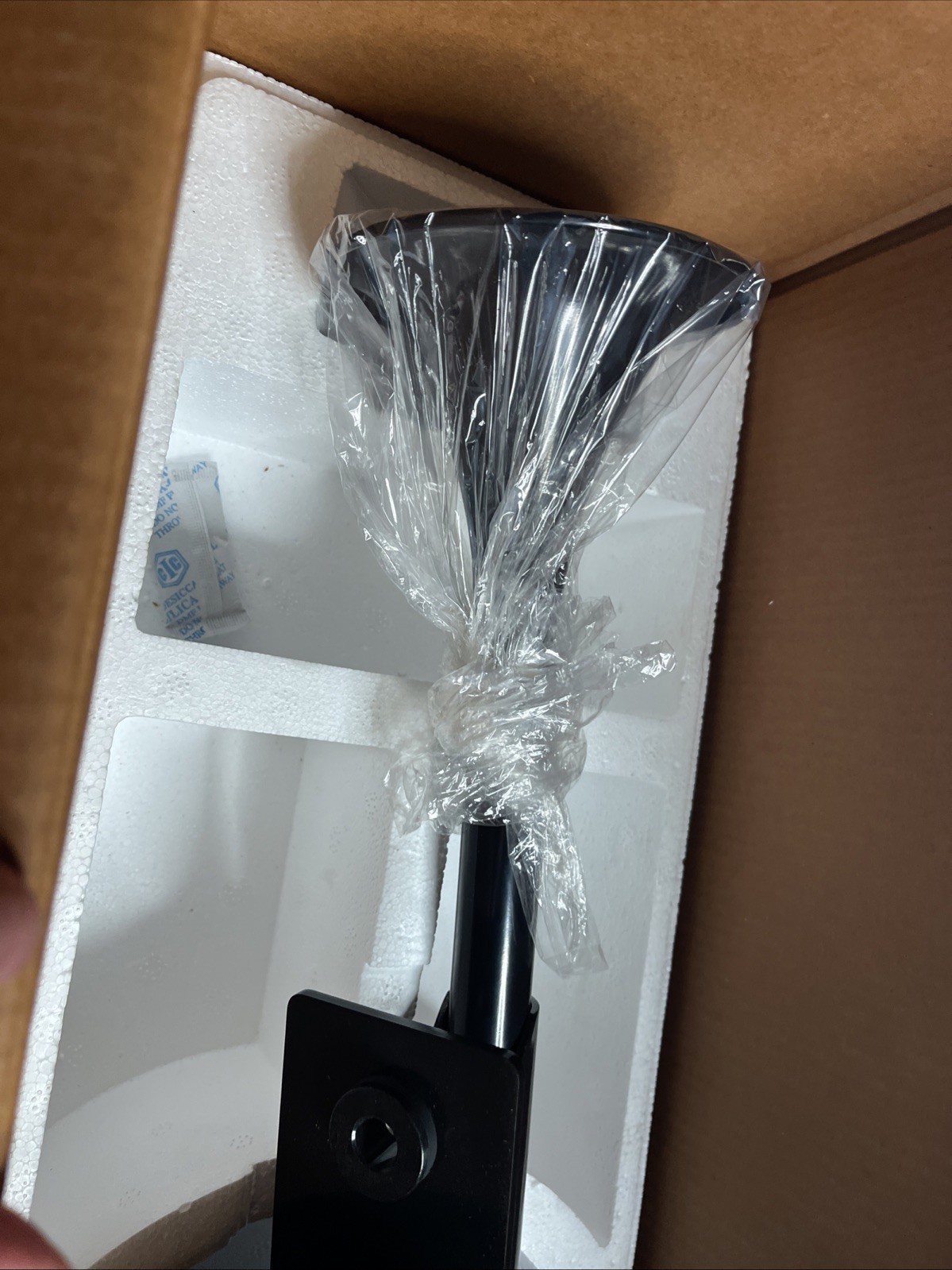 CAT Air Horn 24v 561-6042-04 Heavy Equipment Brand New In Box