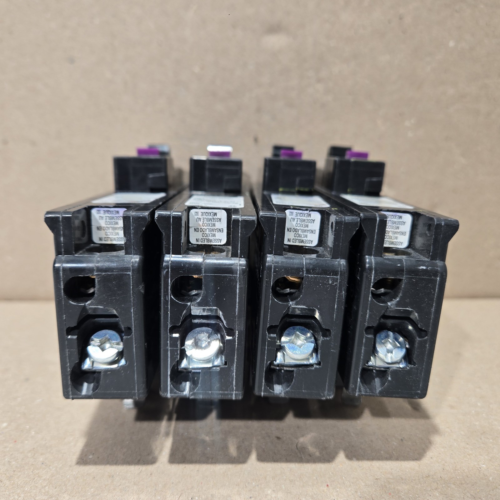 Lot of 4 Square D HOM120PDF 120V 20A Single-Pole Circuit Breaker