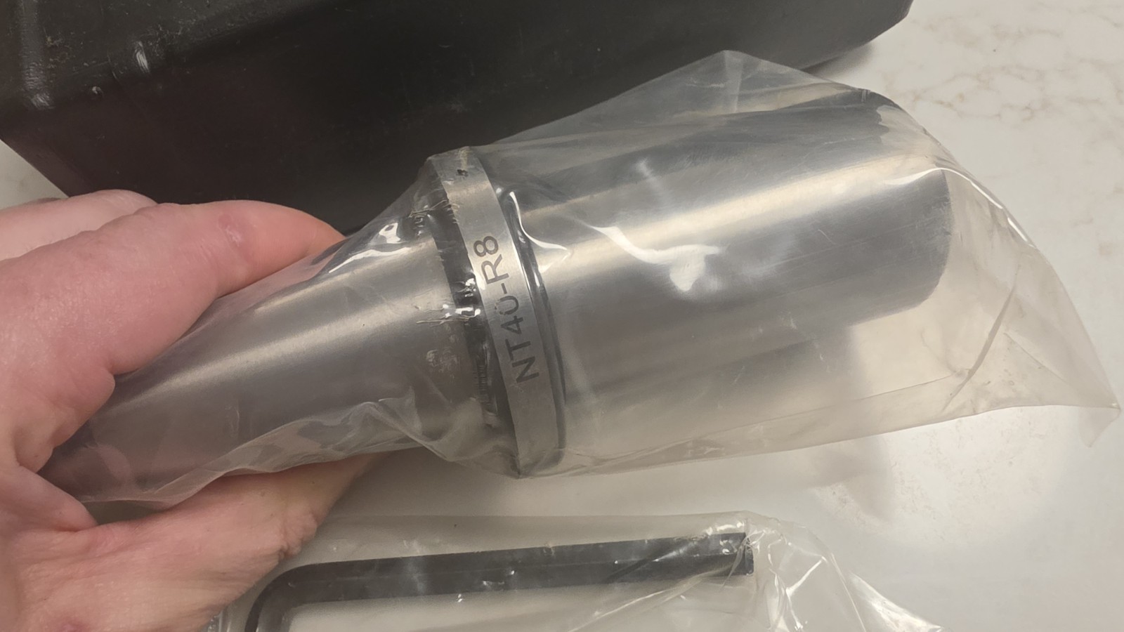 NEW Value Collection R8 Inside NMTB40 Outside NMTB to R8 Taper Adapter 261117