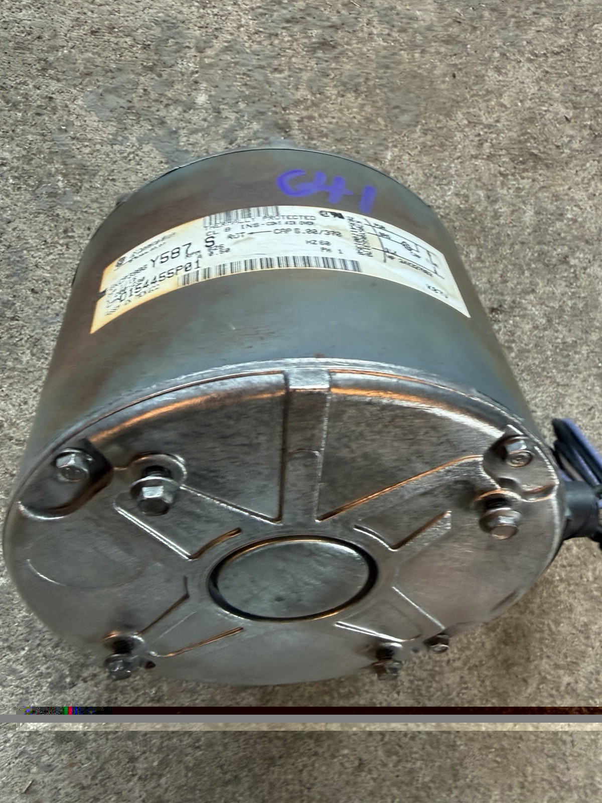 Trane MOT10514 Fan Motor 5KCP39BGY587S 1/15hp 825rpm D154455P01 Same Day Shiping