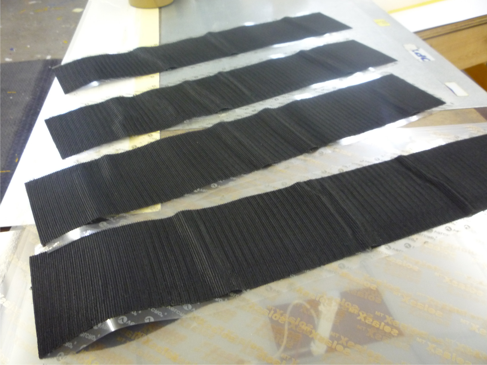 VELCRO® BRAND FASTENER 4″ x 20″ Black Hook 88 High Temp Adhesive with tunneling