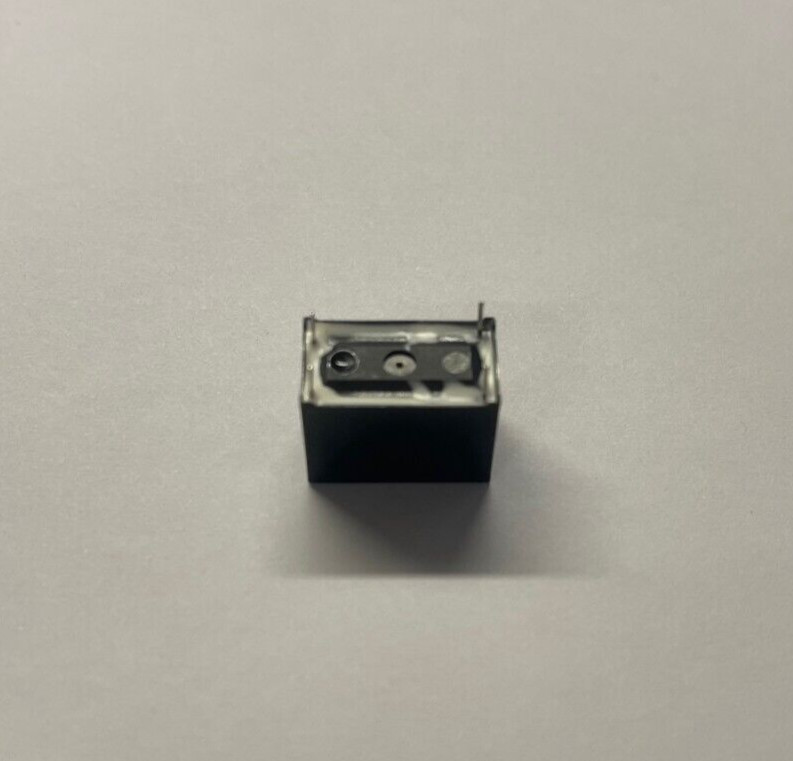 New Takamisawa JV12-KT 5A 30 VDC 250 VAC 1/8 HP 125 VAC 250 VAC 4 Pin Qty 1