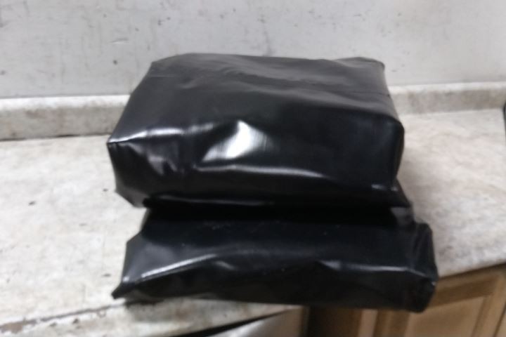 Ultratech 8252 10 x 10 Ft 748 Gal Spill Cap Black Economy Model Berm