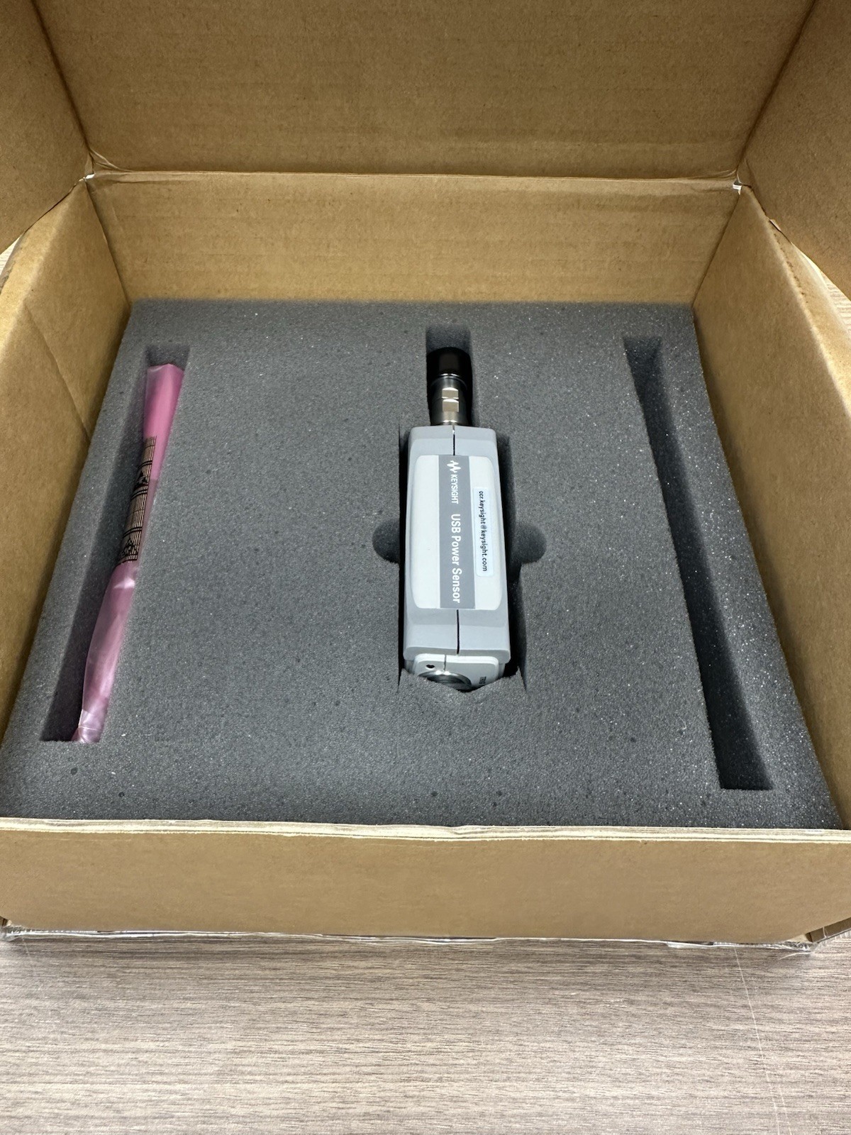 Keysight U2001A (USB2001A) USB Power Sensor 10MHz–6GHz + Cal Cert + Cables (NEW)