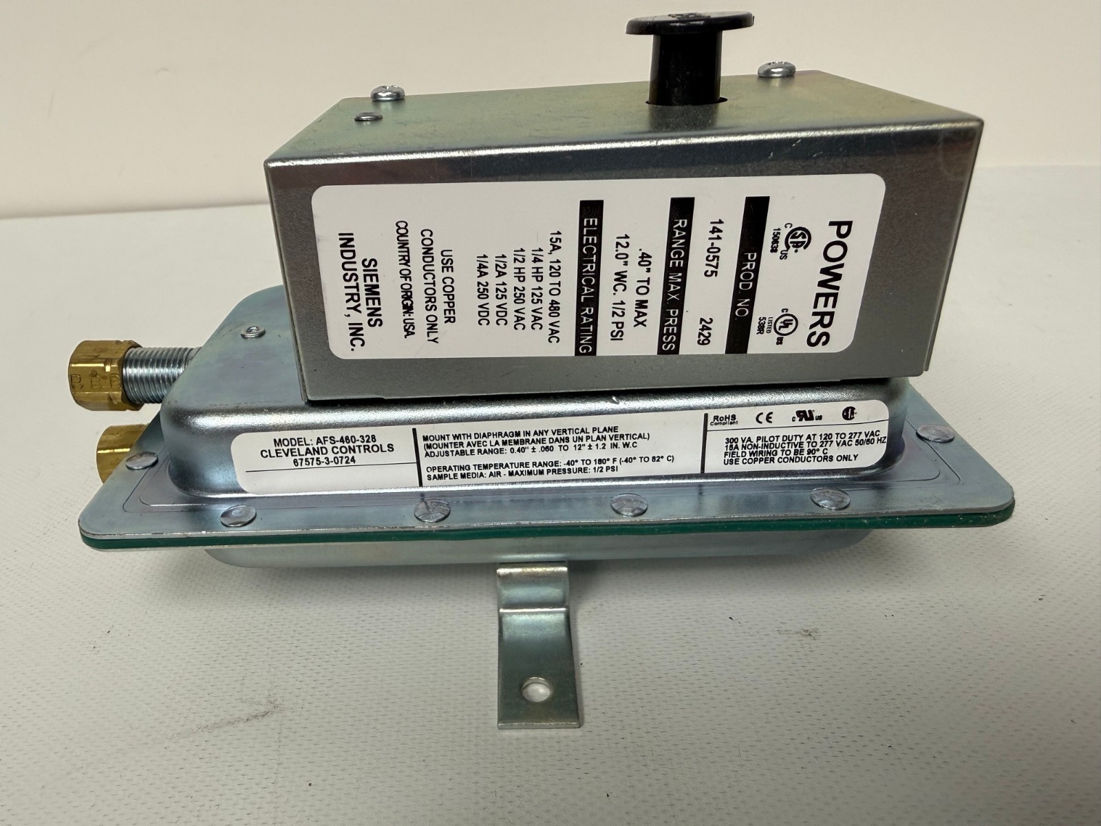 SIEMENS 141-0575 POWERS AIR FLOW SWITCH NEW OPEN BOX