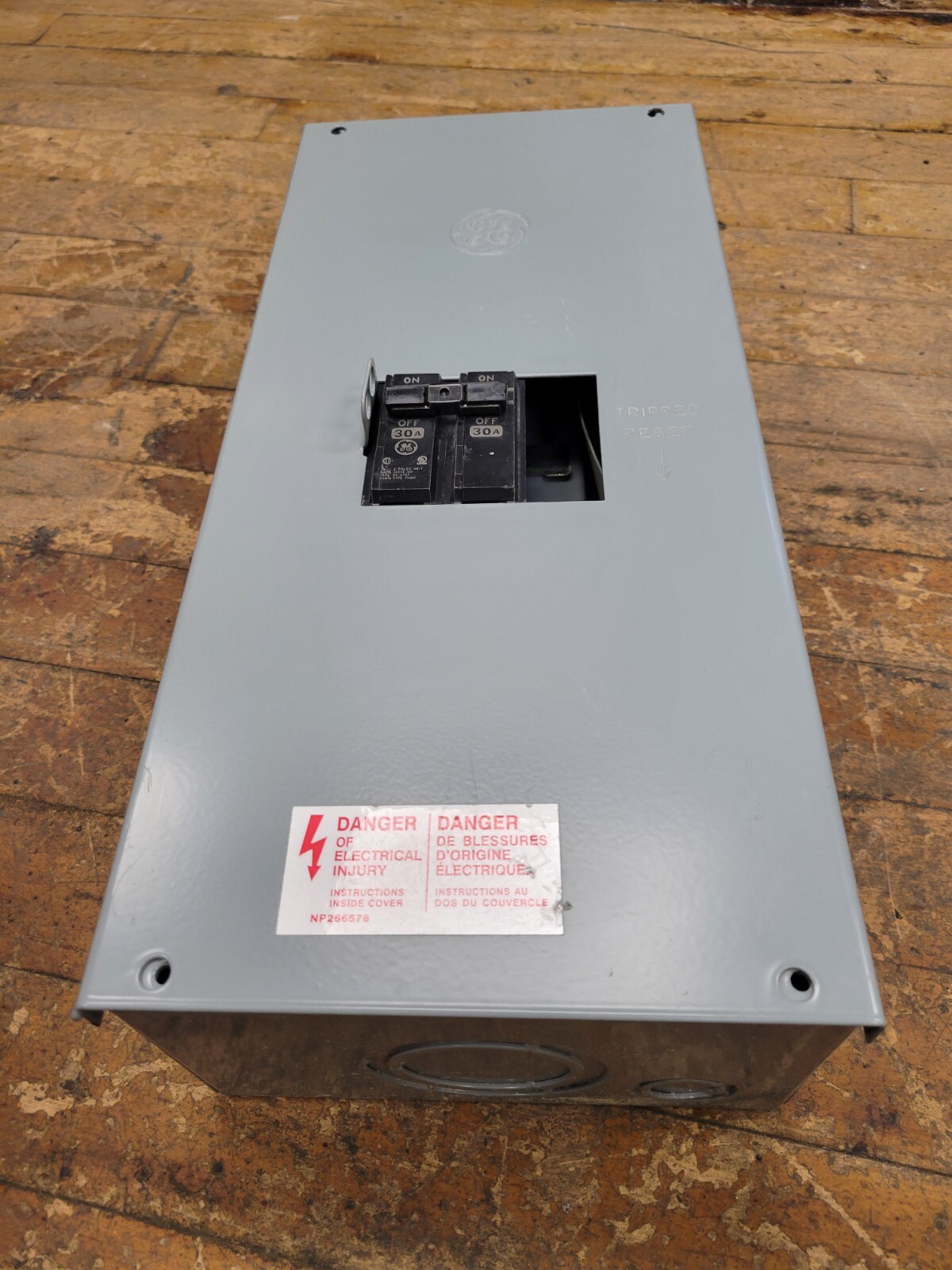 GE TQC100S Circuit Breaker Enclosure 100A 240V 3P Type 1 with THQB230 Breaker