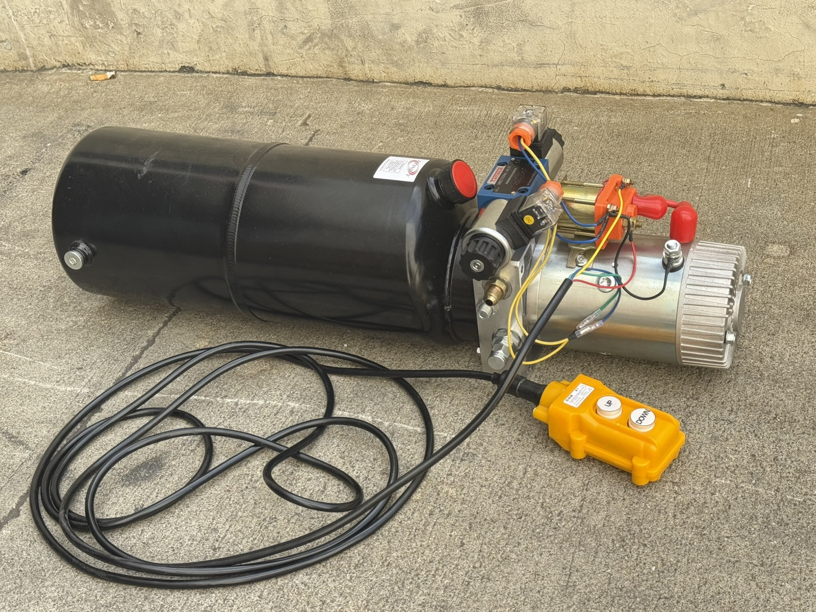 12v Double Acting Hydraulic Pump Dump Trailer Power Unit 2HP 10L Metal Reservoir