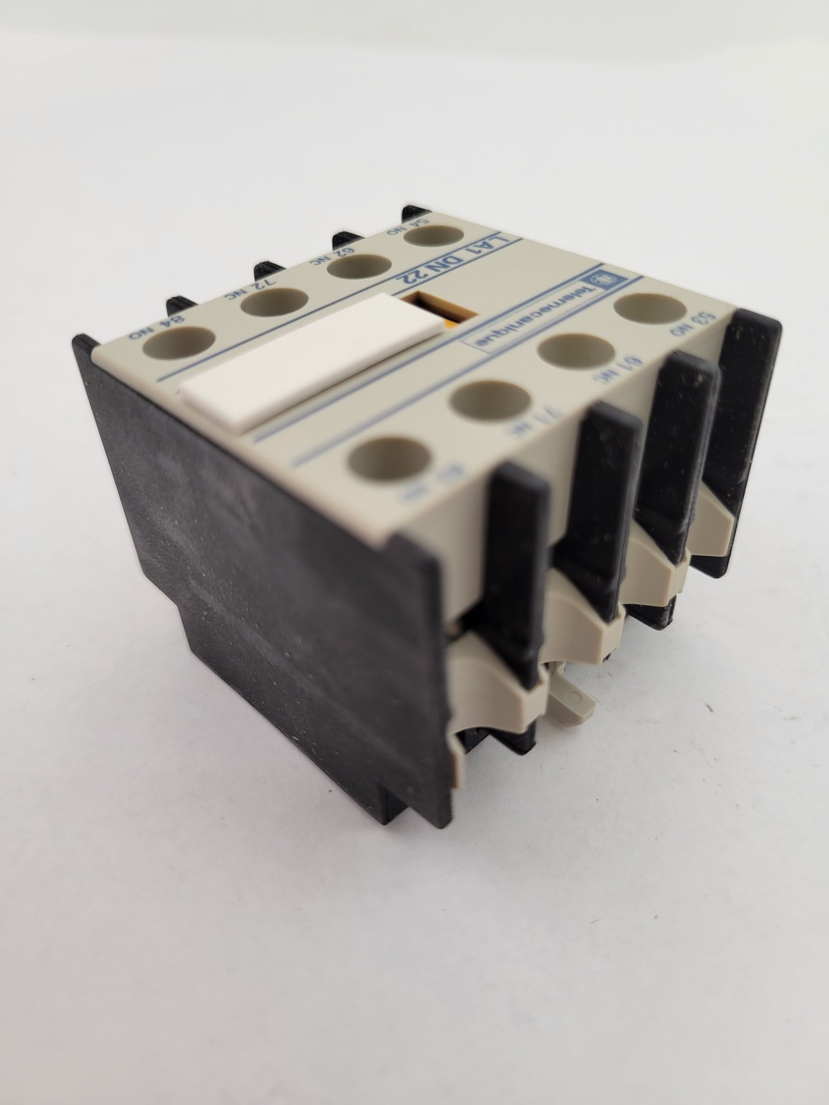 Telemecanique LA1DN22 Contact Block 35mm DIN Rail Mount 10 Amp 690V AC
