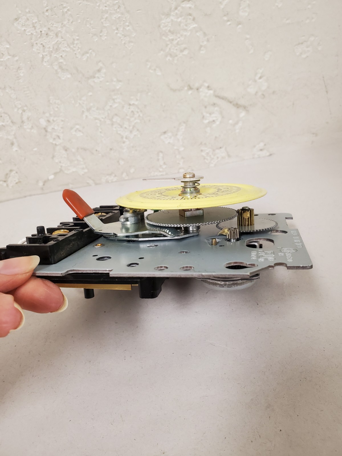*READ* Intermatic 24 Hour Mechanical Time Switch Mechanism Only Spst 120V T103M