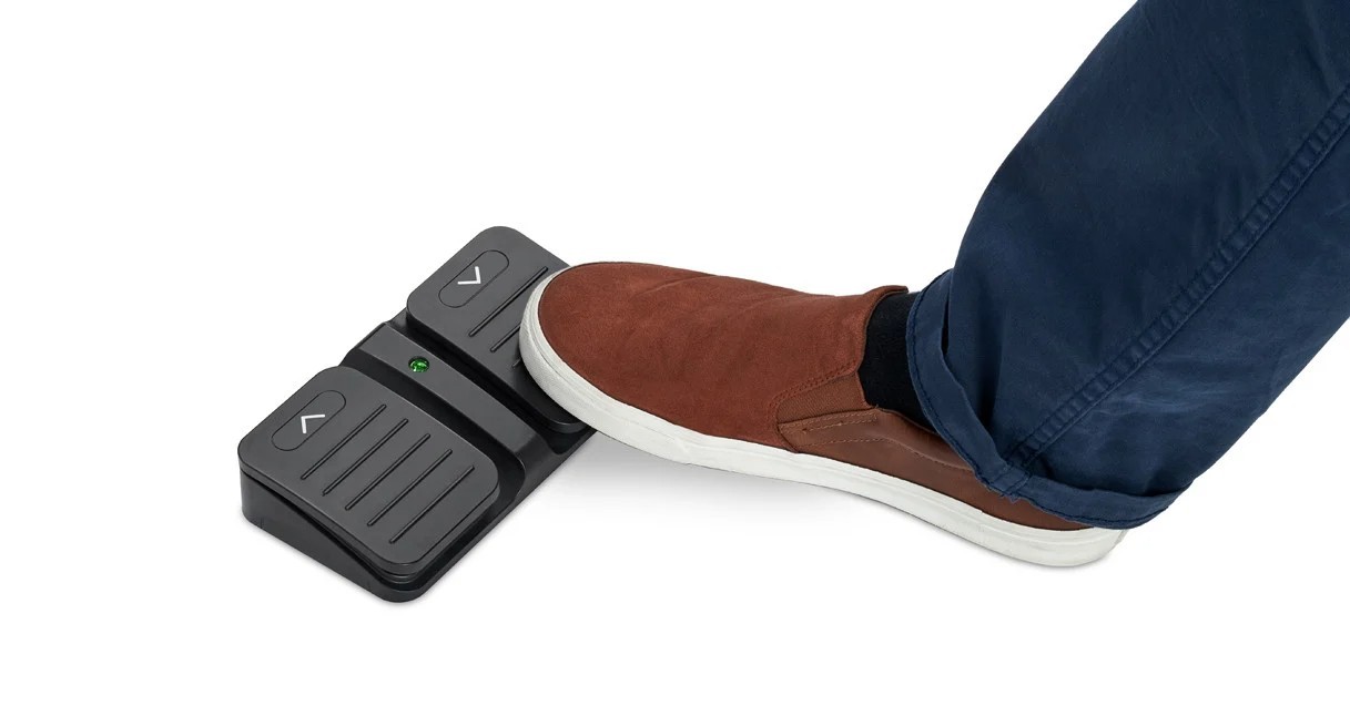 Wireless Foot Switch by UPLIFT Adjustable Desk and Table Height Adjustment