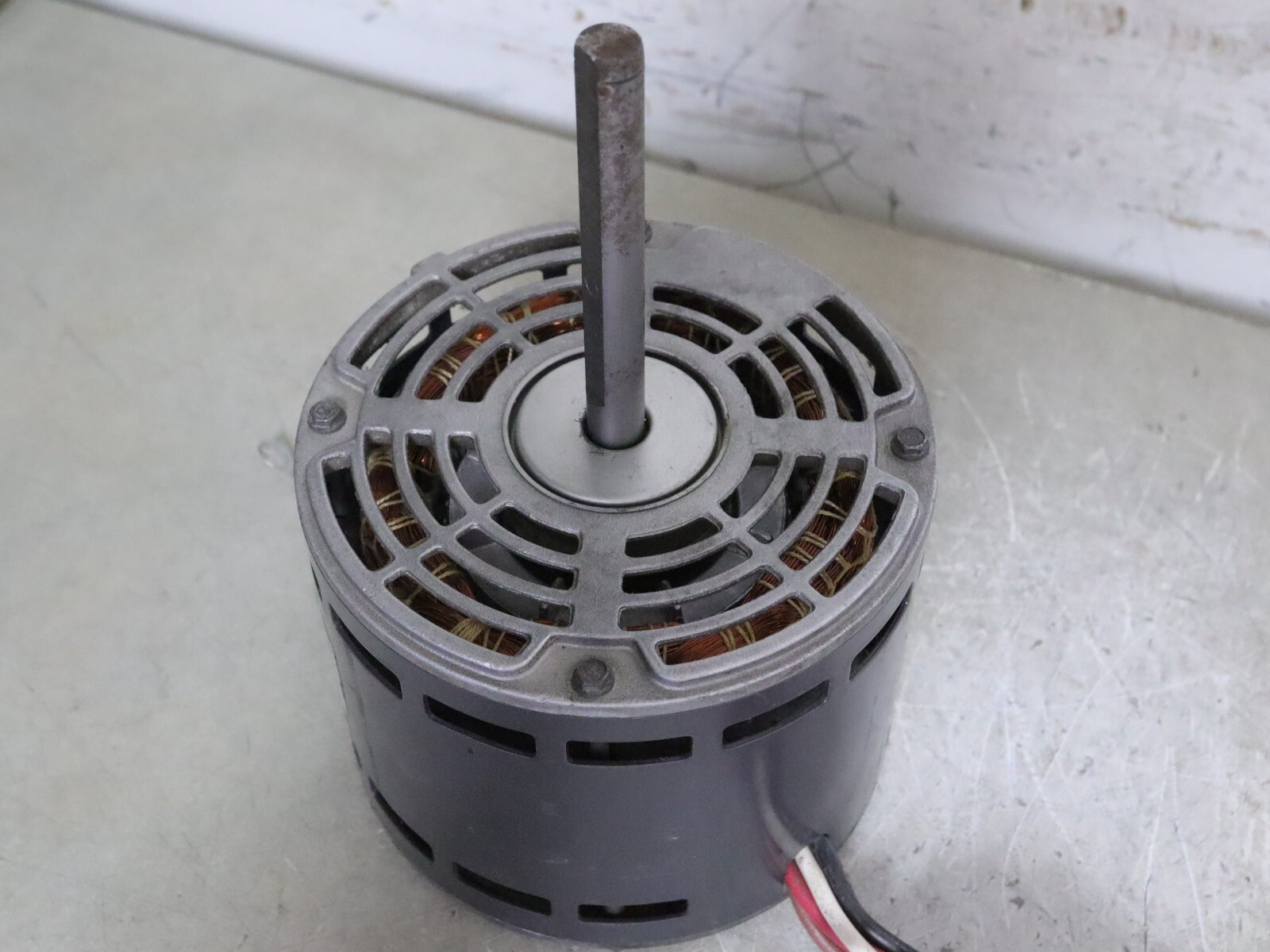 EMERSON K55HXGAY-8059 Blower Motor 1/3HP 115V 1050RPM 4SPD 60Hz 1PH HQ1012514EM