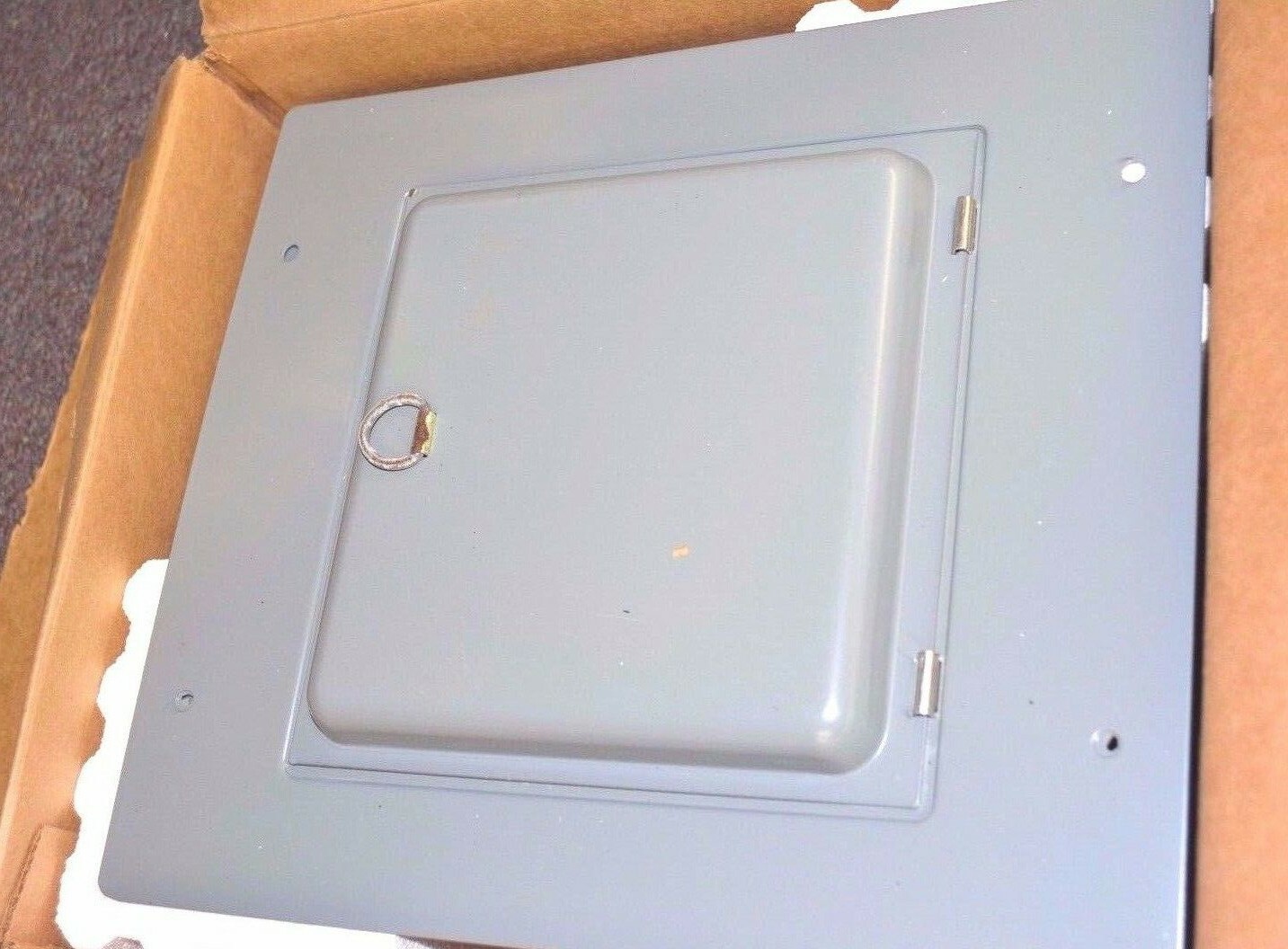 125A LOAD CENTER Circuit Breaker Panel Flush/Surface NEW SYLVANIA AL12(6-12)R