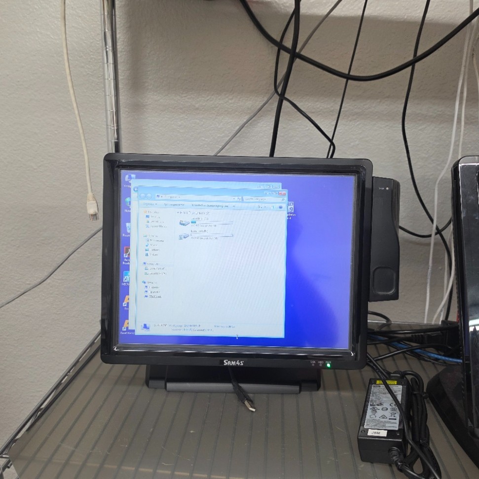 SAM4S SPT-4740 POS PosReady 7 Touchscreen Terminal USED DEMO EQUIPMENT